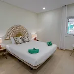 Homes Elegant 2 Bedroom With Terrace In Old Town 300 M Away From The Ocean Apartmán