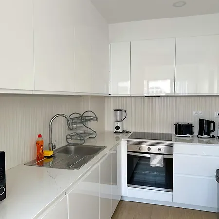 Homes Elegant 2 Bedroom With Terrace In Old Town 300 M Away From The Ocean Διαμέρισμα