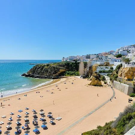 Homes Elegant 2 Bedroom With Terrace In Old Town 300 M Away From The Ocean * Αλμπουφέιρα