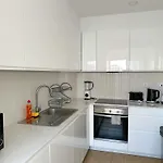 Homes Elegant 2 Bedroom With Terrace In Old Town 300 M Away From The Ocean Apartament