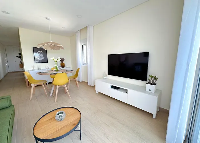 Homes Elegant 2 Bedroom With Terrace In Old Town 300 M Away From The Ocean Albufeira