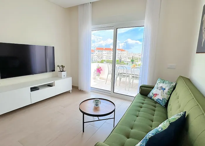 Apartment Homes Elegant 2 Bedroom With Terrace In Old Town 300 M Away From The Ocean Albufeira