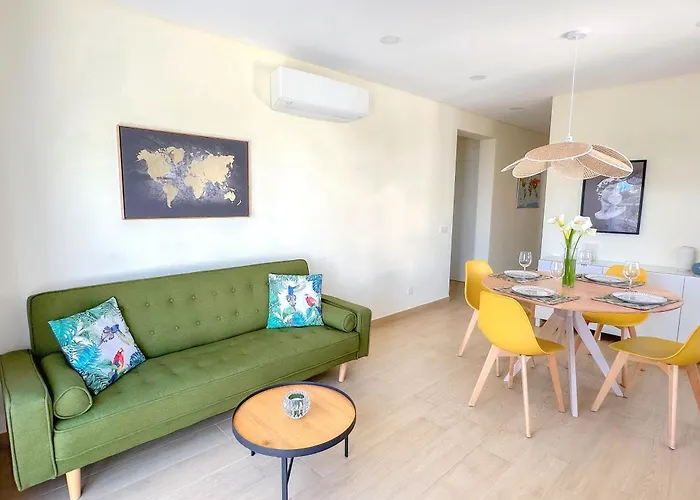 Homes Elegant 2 Bedroom With Terrace In Old Town 300 M Away From The Ocean Albufeira