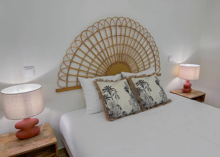 Homes Elegant 2 Bedroom With Terrace In Old Town 300 M Away From The Ocean