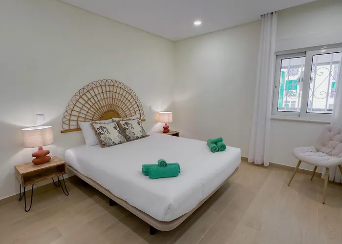 Homes Elegant 2 Bedroom With Terrace In Old Town 300 M Away From The Ocean Apartment