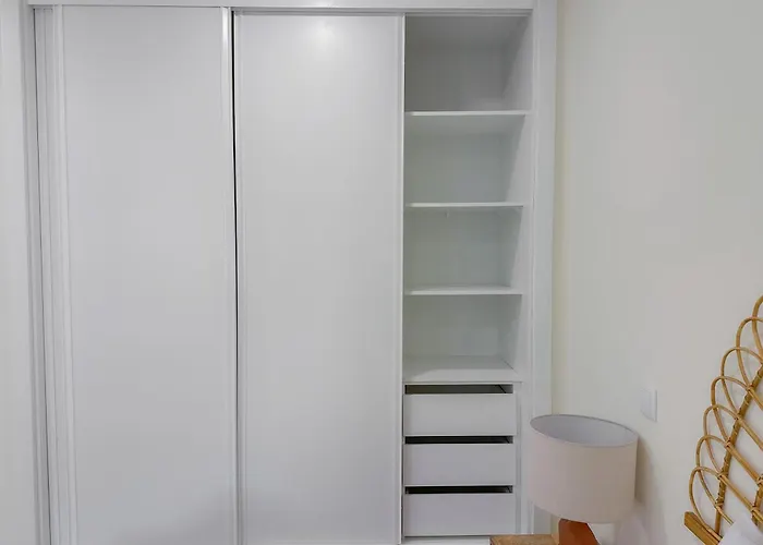 Apartment Homes Elegant 2 Bedroom With Terrace In Old Town 300 M Away From The Ocean *