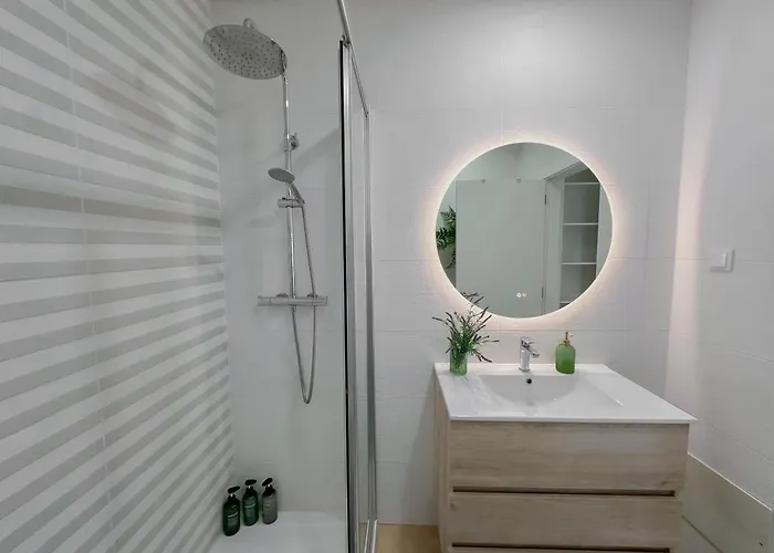 Homes Elegant 2 Bedroom With Terrace In Old Town 300 M Away From The Ocean *