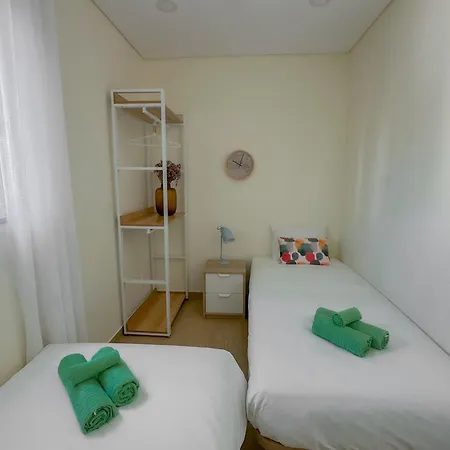 Homes Elegant 2 Bedroom With Terrace In Old Town 300 M Away From The Ocean Lejlighed Albufeira